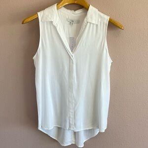 Fever white sleeveless button down collared blouse size L back button detail